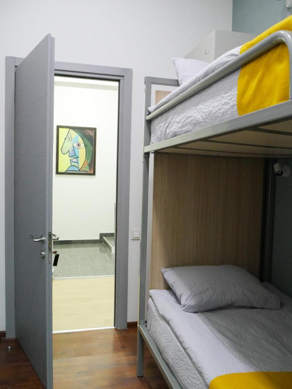 Koan Hostel Тбилиси Екстериор снимка