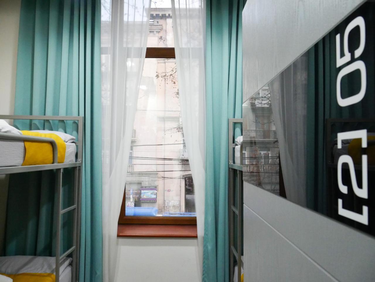 Koan Hostel Тбилиси Екстериор снимка