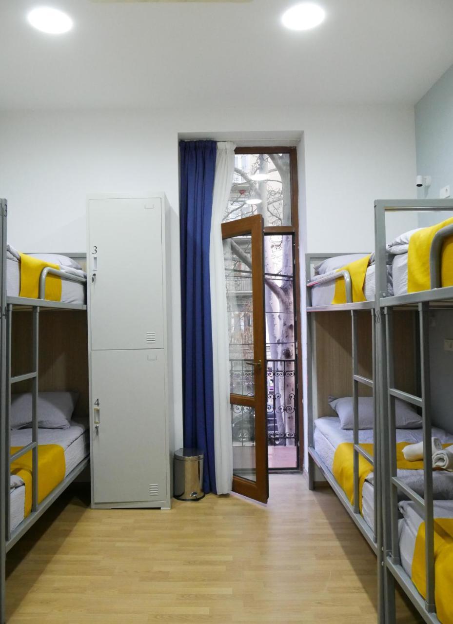 Koan Hostel Тбилиси Екстериор снимка