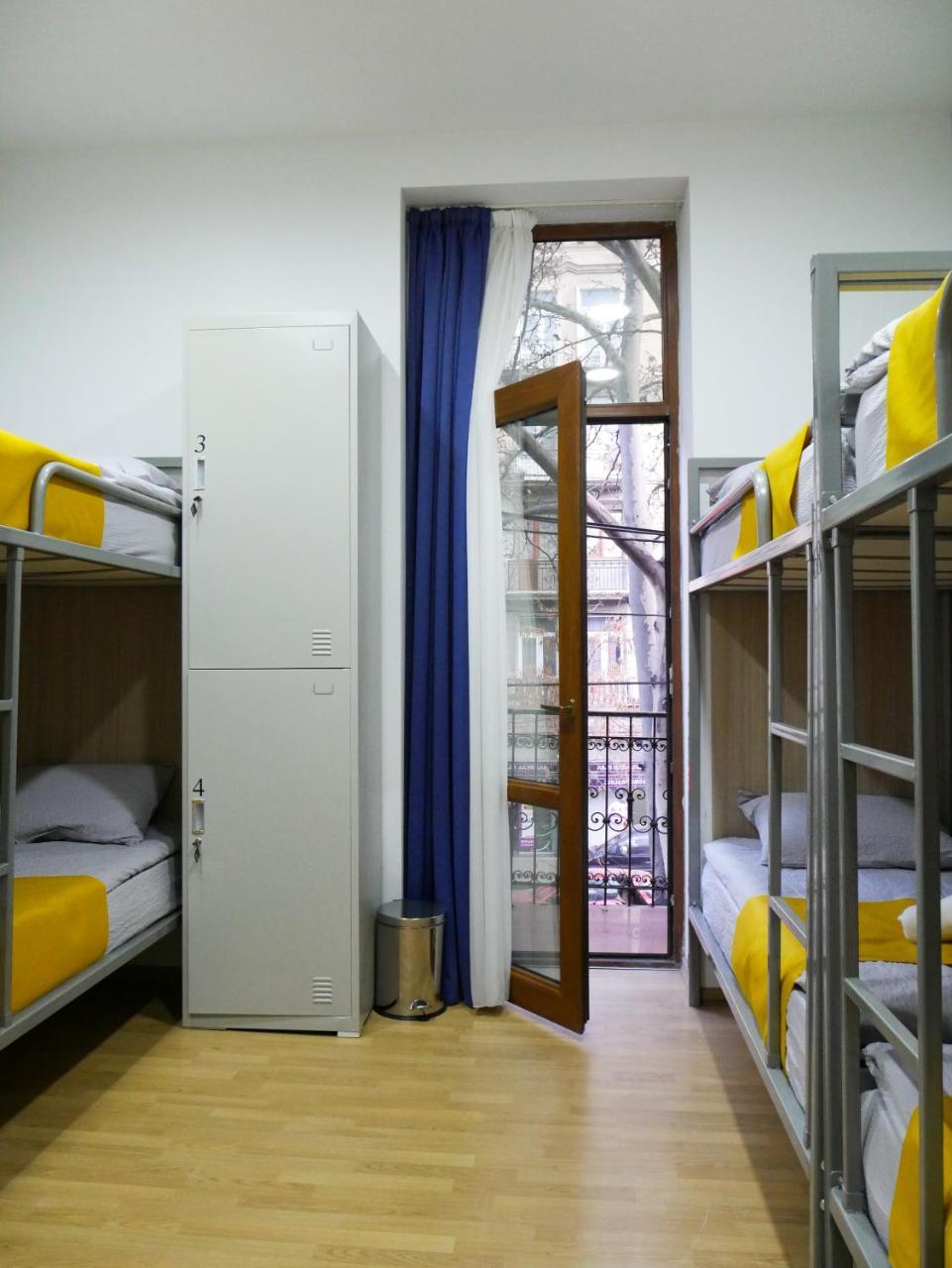Koan Hostel Тбилиси Екстериор снимка