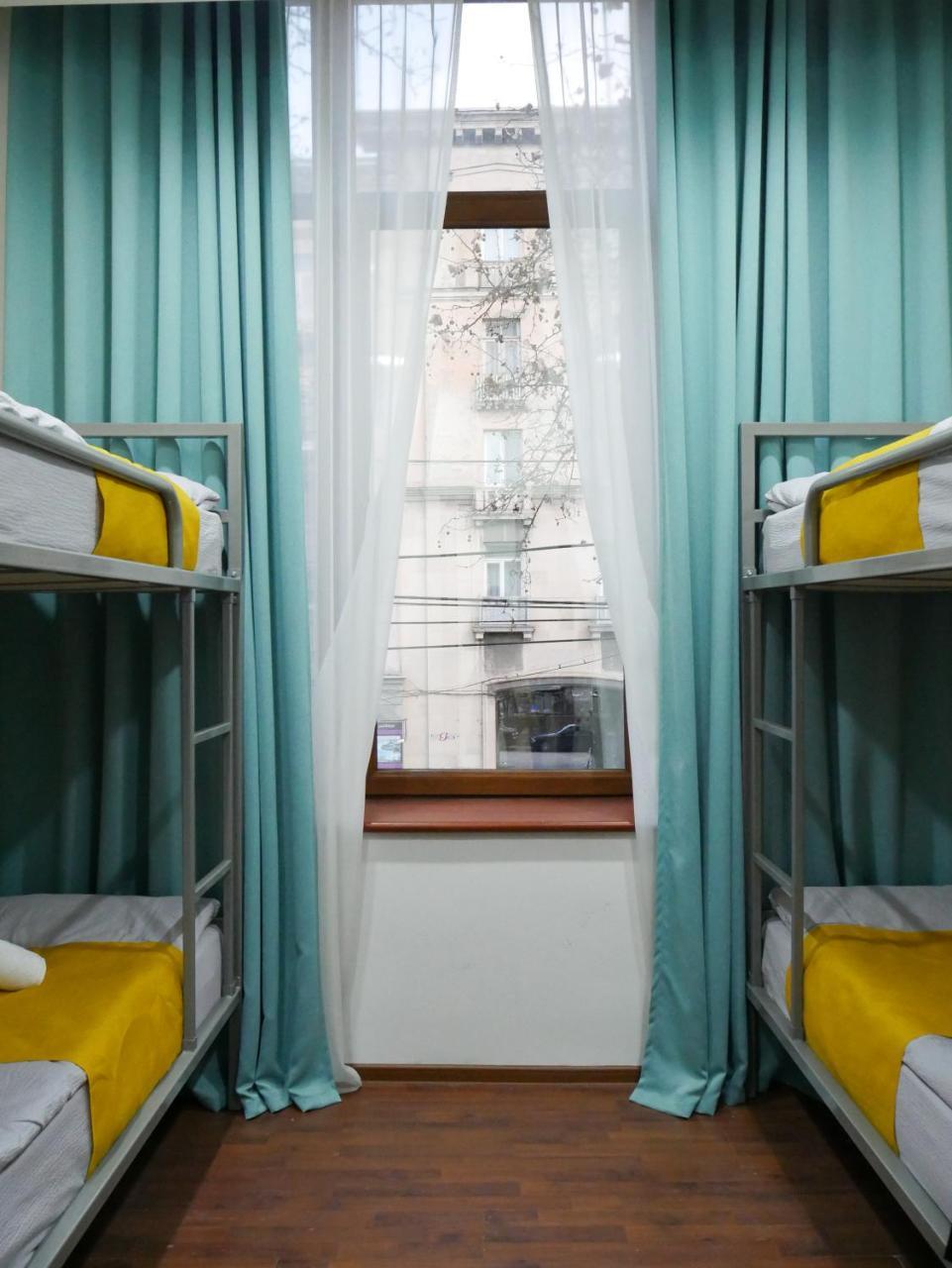 Koan Hostel Тбилиси Екстериор снимка