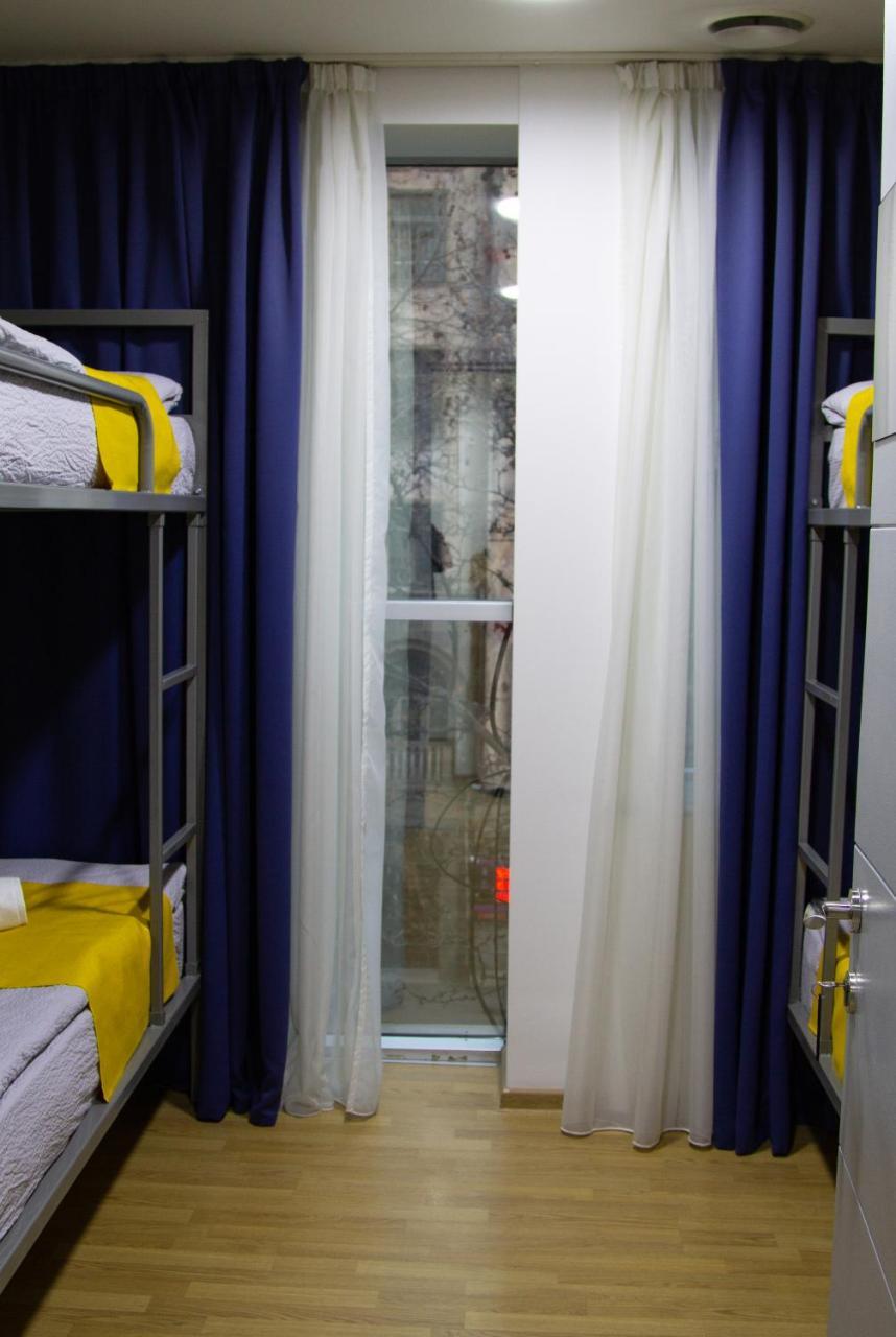 Koan Hostel Тбилиси Екстериор снимка